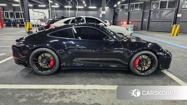 Porsche 911(992) id 4969471 из Кореи 7