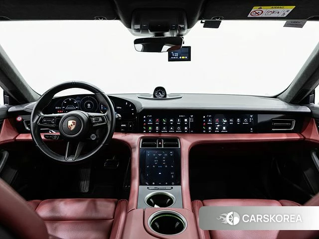 Porsche Taycan id 4975070 из Кореи 17