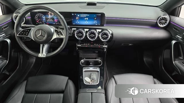 Mercedes-Benz A-Class W177 id 4950451 из Кореи 27