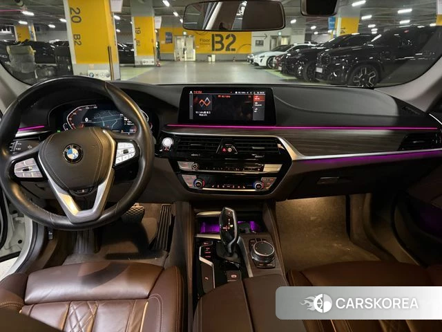 BMW 5 Series (G30) id 5041361 из Кореи 17