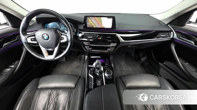 BMW 5 Series (G30) id 5041598 из Кореи 29