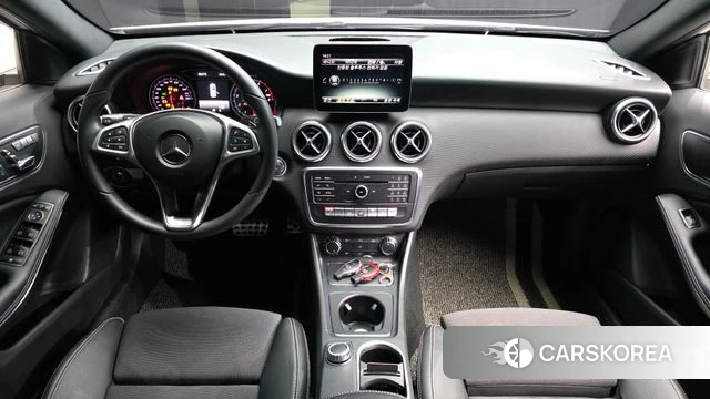 Mercedes-Benz A-Class W176 id 4937760 из Кореи 28