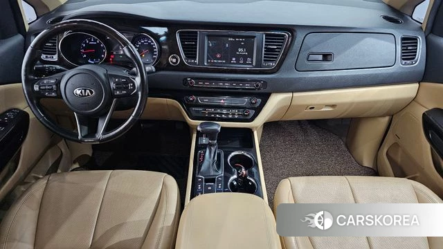 Kia The New Carnival id 4993276 из Кореи 17
