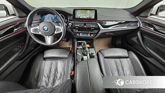BMW 5 Series (G30) id 5042043 из Кореи 32