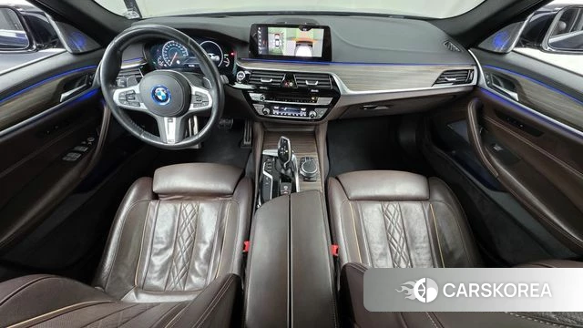 BMW 5 Series (G30) id 4943829 из Кореи 17
