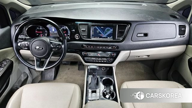 Kia The New Carnival id 5042122 из Кореи 32