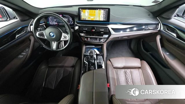 BMW 5 Series (G30) id 4942231 из Кореи 30