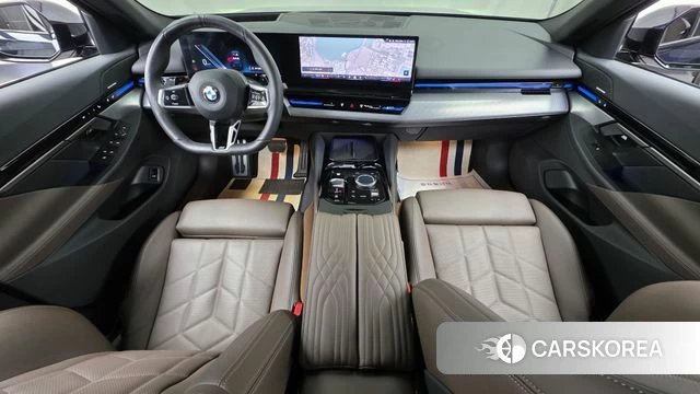 BMW 5 Series (G60) id 5045913 из Кореи 30