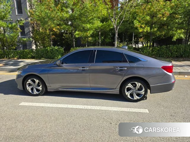 Honda Accord 10th Generation id 4943342 из Кореи 17