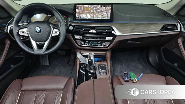 BMW 5 Series (G30) id 4965817 из Кореи 17