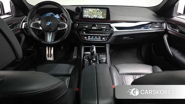 BMW 5 Series (G30) id 4944303 из Кореи 17