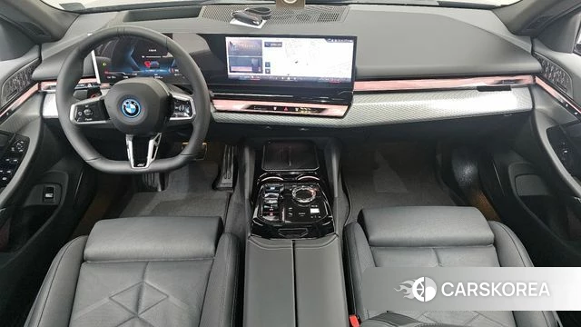 BMW i5 (G60) id 3837763 из Кореи 17
