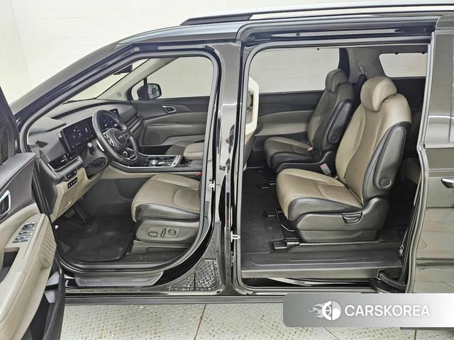 Kia The New Carnival 4th Generation id 4744304 из Кореи 17