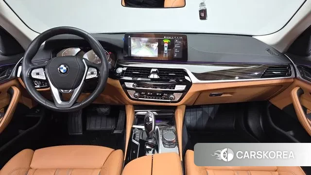 BMW 5 Series (G30) id 3383782 из Кореи 17