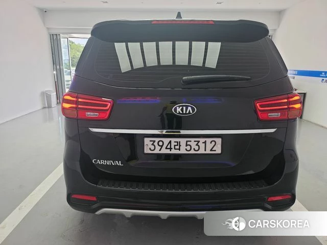 Kia The New Carnival id 4225474 из Кореи 17