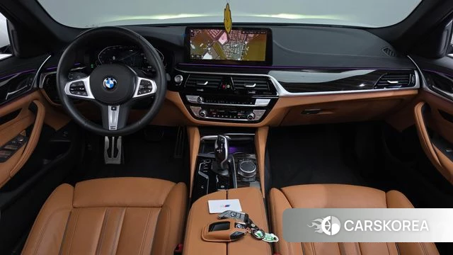 BMW 5 Series (G30) id 5002898 из Кореи 33