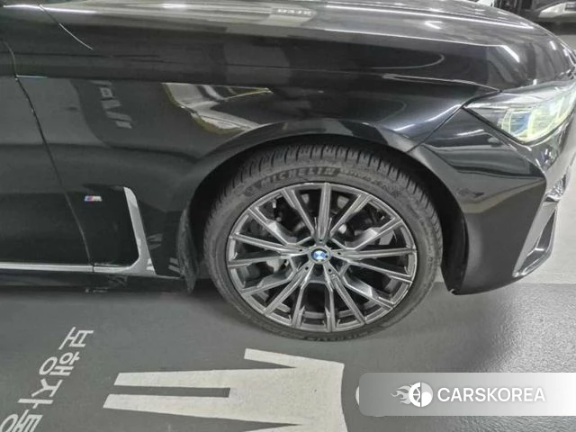 BMW 7 Series (G11) id 4947246 из Кореи 12