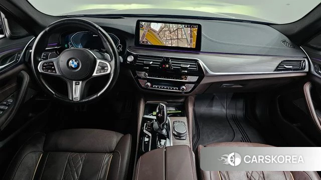 BMW 5 Series (G30) id 5034819 из Кореи 17