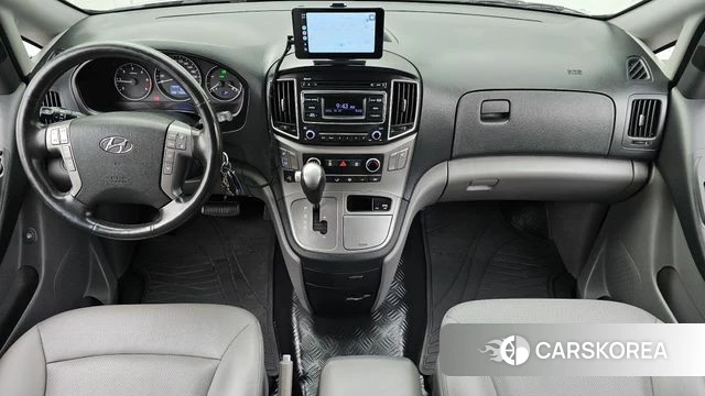 Hyundai The New Grand Starex id 5053939 из Кореи 32