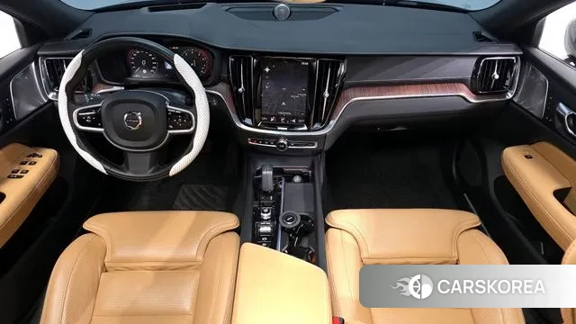 Volvo V60 Cross-Country 2nd Generation id 3753601 из Кореи 17