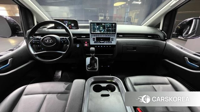 Hyundai Staria id 4753126 из Кореи 17