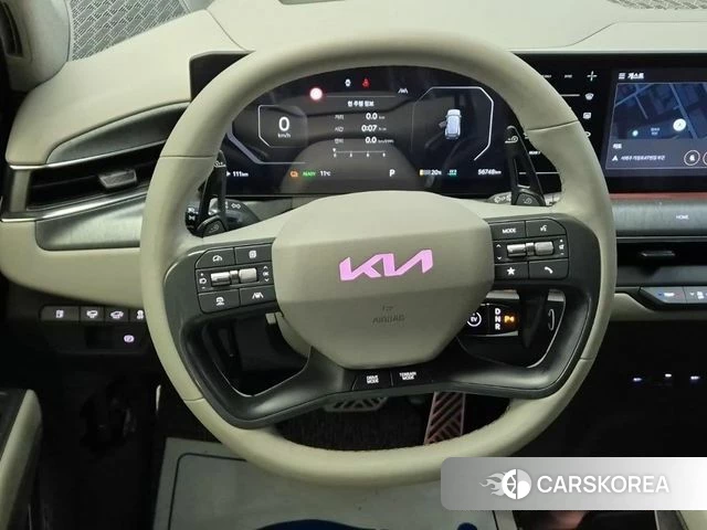 Kia EV9 id 5021789 из Кореи 17