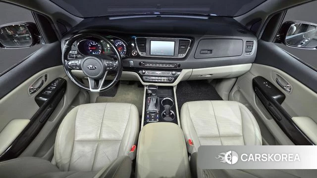 Kia The New Carnival id 4993513 из Кореи 17