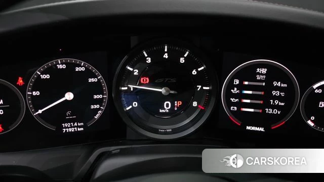 Porsche 911(992) id 4572065 из Кореи 31