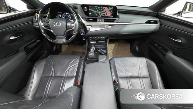 Lexus ES300h 7th generation id 4900182 из Кореи 17