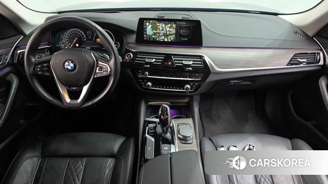 BMW 5 Series (G30) id 5018806 из Кореи 29