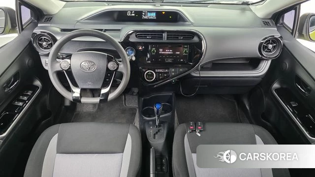 Toyota Prius C id 4918944 из Кореи 27