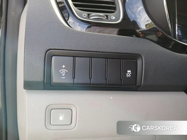Kia The New Carnival id 4772644 из Кореи 13