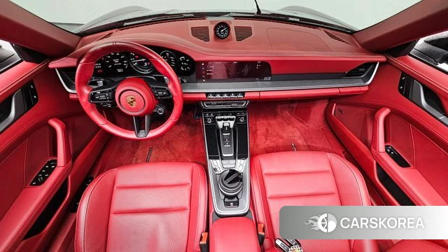 Porsche 911(992) id 4565959 из Кореи 32
