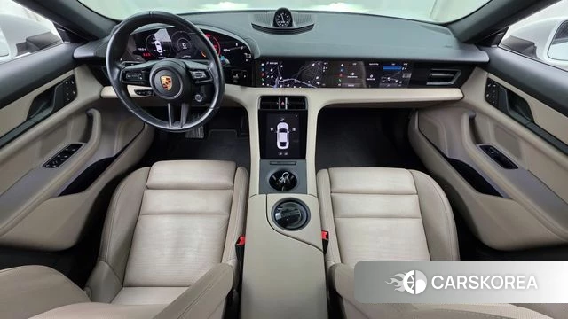 Porsche Taycan id 4985678 из Кореи 29