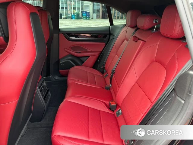 Porsche Makan EV id 4757106 из Кореи 17