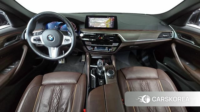 BMW 5 Series (G30) id 4930584 из Кореи 17