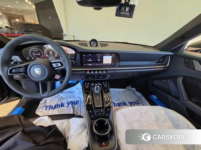 Porsche 911(992) id 4964102 из Кореи 17