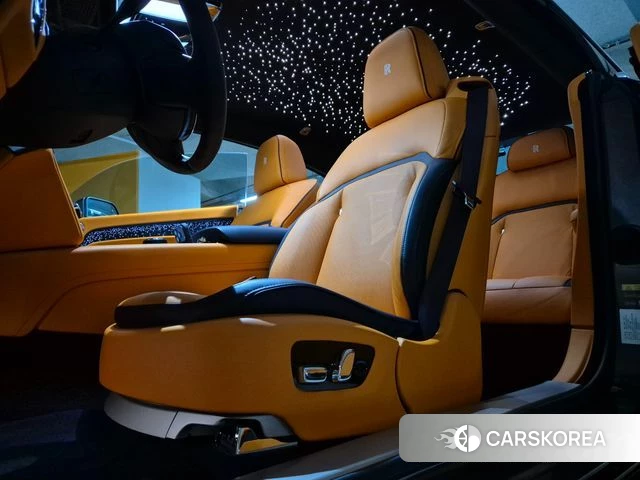 Rolls-Royce Spectre id 4975157 из Кореи 17