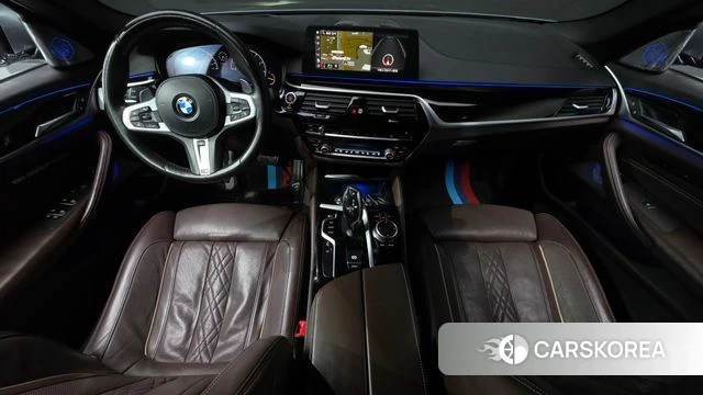 BMW 5 Series (G30) id 4993249 из Кореи 17