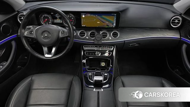 Mercedes-Benz E-Class W213 id 5029527 из Кореи 17