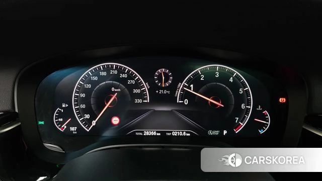 BMW 5 Series (G30) id 5041814 из Кореи 29