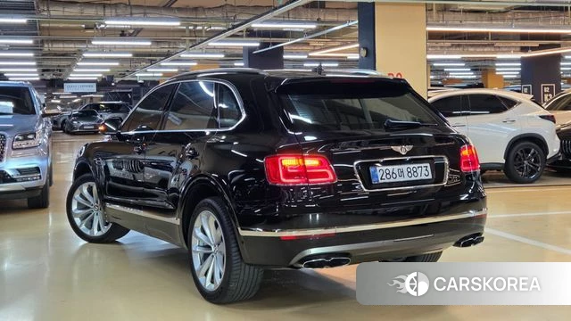 Bentley Bentayga id 4759618 из Кореи 17