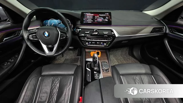BMW 5 Series (G30) id 4987989 из Кореи 17