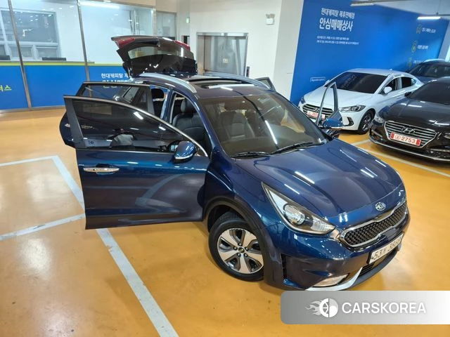 Kia Niro id 4983165 из Кореи 17