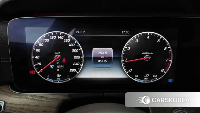 Mercedes-Benz E-Class W213 id 4953215 из Кореи 33
