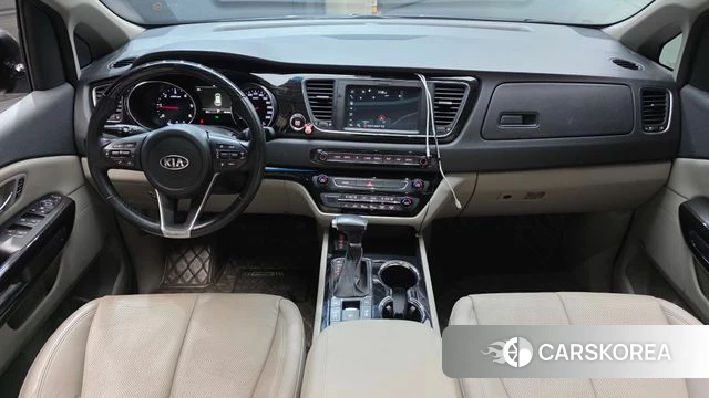 Kia The New Carnival id 4988033 из Кореи 33