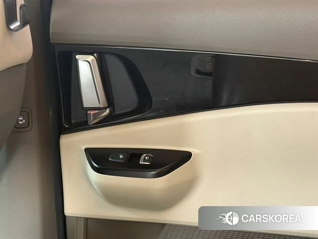 Kia Carnival 4th generation id 4849276 из Кореи 11