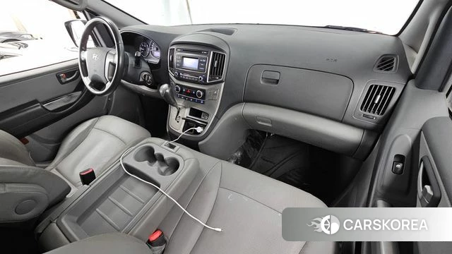 Hyundai The New Grand Starex id 4960423 из Кореи 28