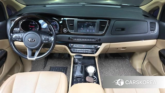 Kia The New Carnival id 4952847 из Кореи 17