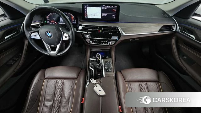 BMW 5 Series (G30) id 5047795 из Кореи 32